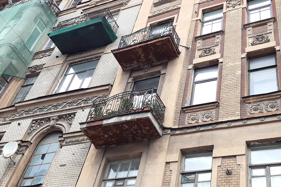 самые красивые балконы спб. старинный балкон. дегтярная 11 санкт-петербург. балконы петербурга. балкон в питере.