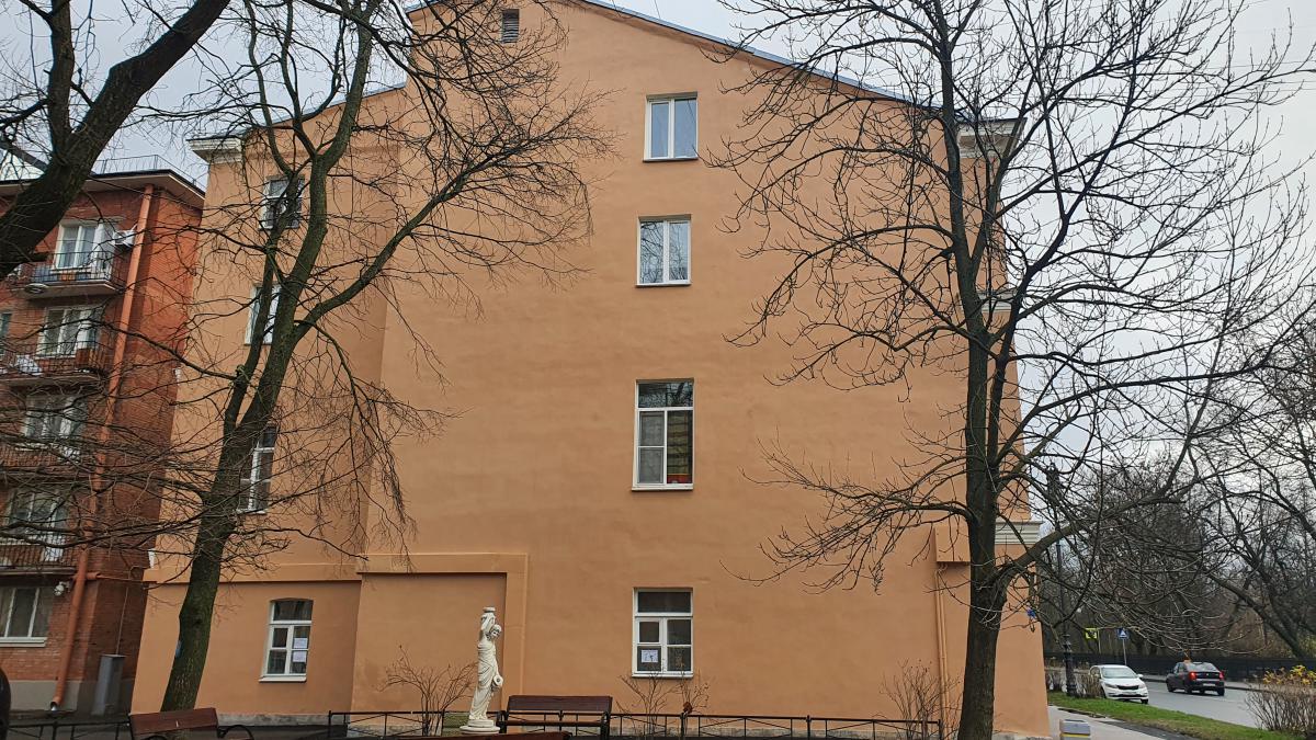 Капитальный ремонт фасадов в Кронштадтском районе полностью завершен