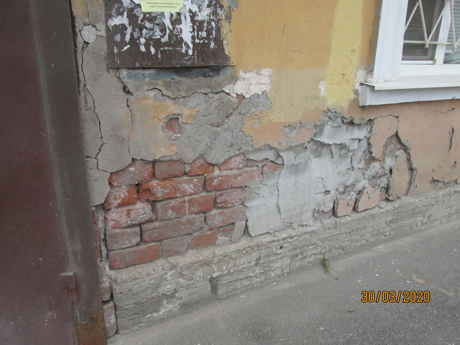 В Петроградском районе завершился капитальный ремонт фасада бывшего доходного дома на улице Пудожской